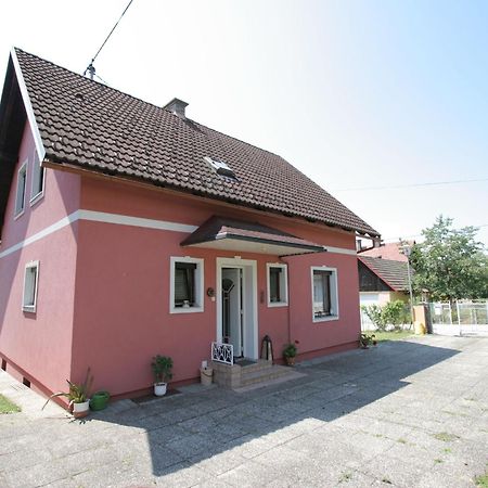 Modern Apartment With Garden Near The Petzen Ski Area In Eberndorf Carinthia Ngoại thất bức ảnh