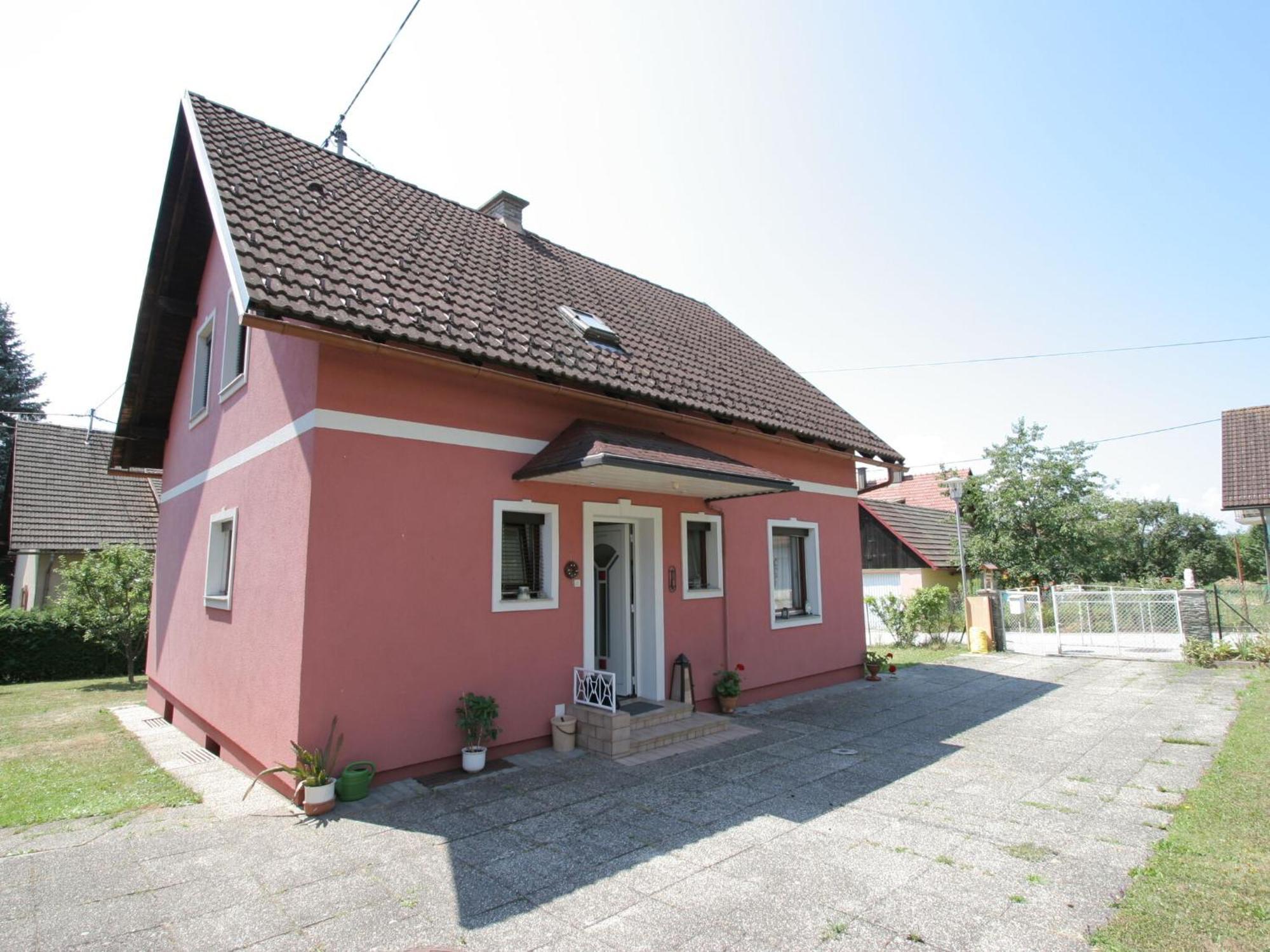 Modern Apartment With Garden Near The Petzen Ski Area In Eberndorf Carinthia Ngoại thất bức ảnh