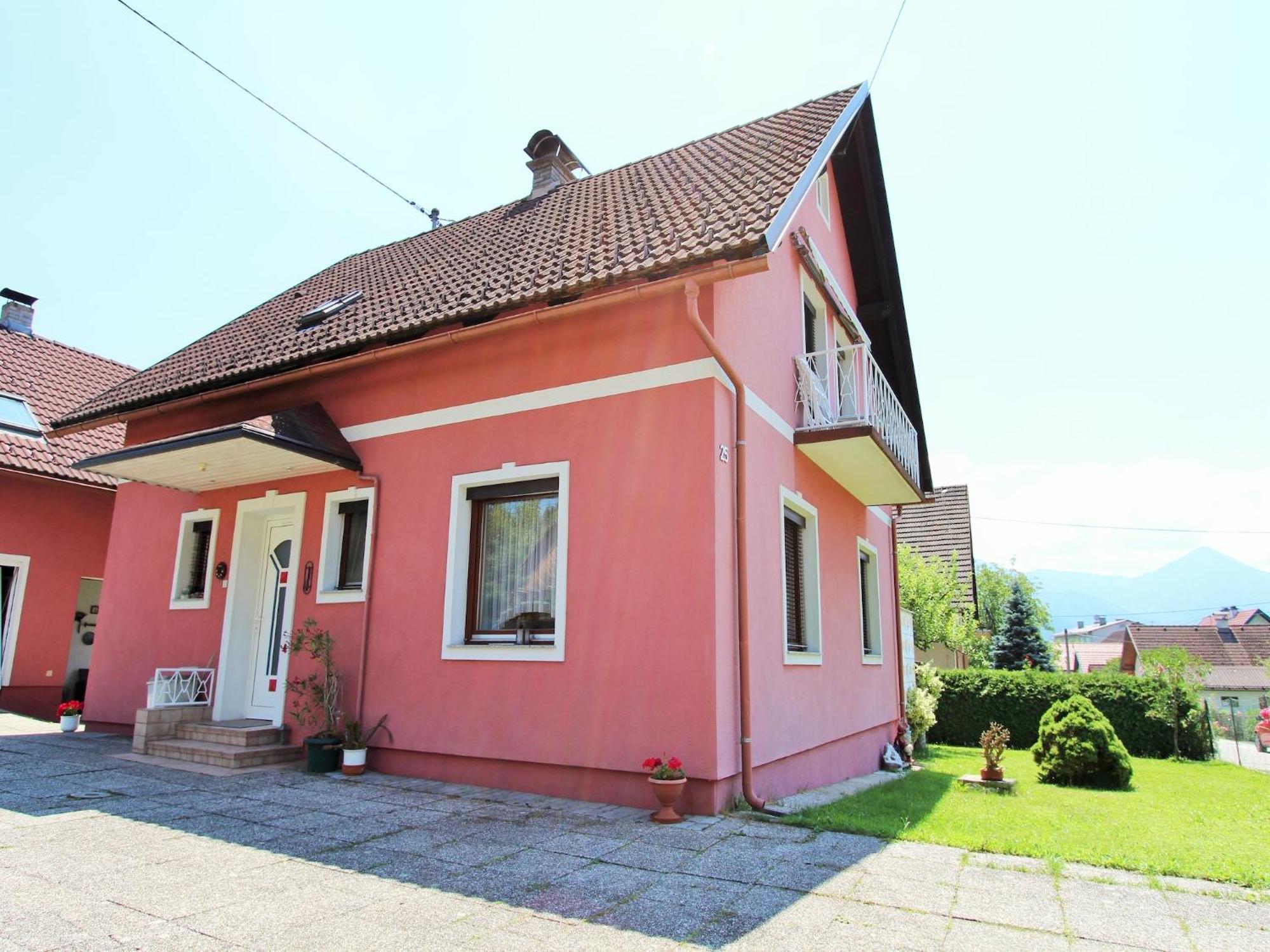 Modern Apartment With Garden Near The Petzen Ski Area In Eberndorf Carinthia Ngoại thất bức ảnh